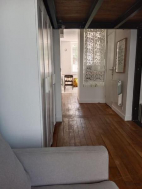 Appartement à 20 mns des Champs Elysées